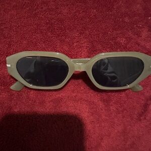 Stylish Tan Sunglasses
